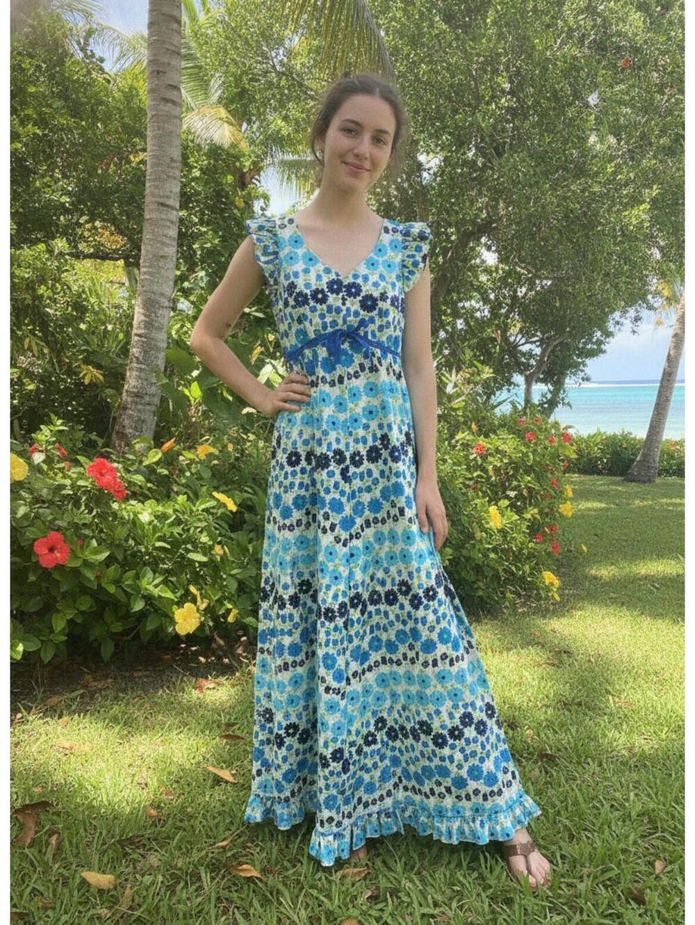 Vintage Princess Kaiulani Maxi Dress with Ruffled Sleeves Size 6